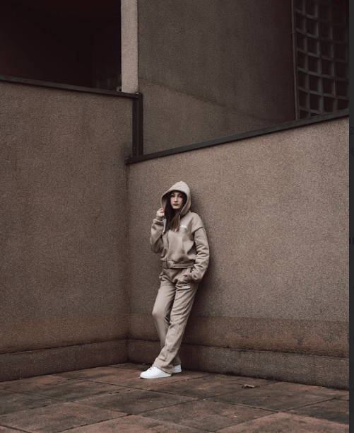 TRACKSUIT WOMAN DESERT DREAM - sauce.merch212